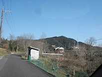 ツルガ山